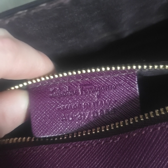 Salvatore Ferregamo Vera Bow Purple Leather Chain Crossbody (VERY GOOD)(COA)💜✨️ - Picture 8 of 14